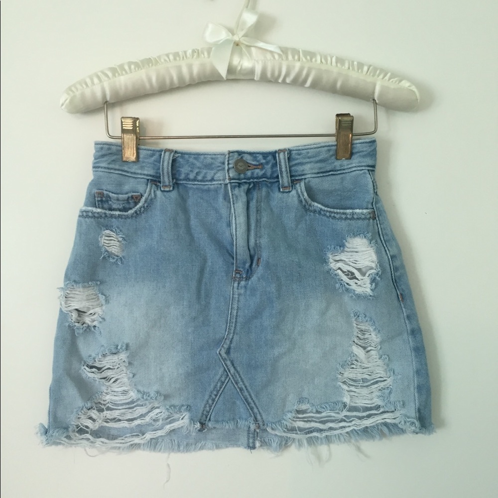 Cute denim skirt